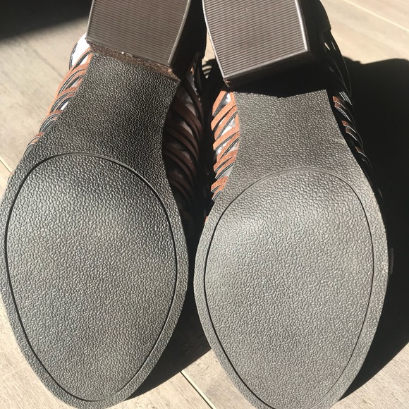 NIB Rampage Sandal Heels - Picture 5 of 8